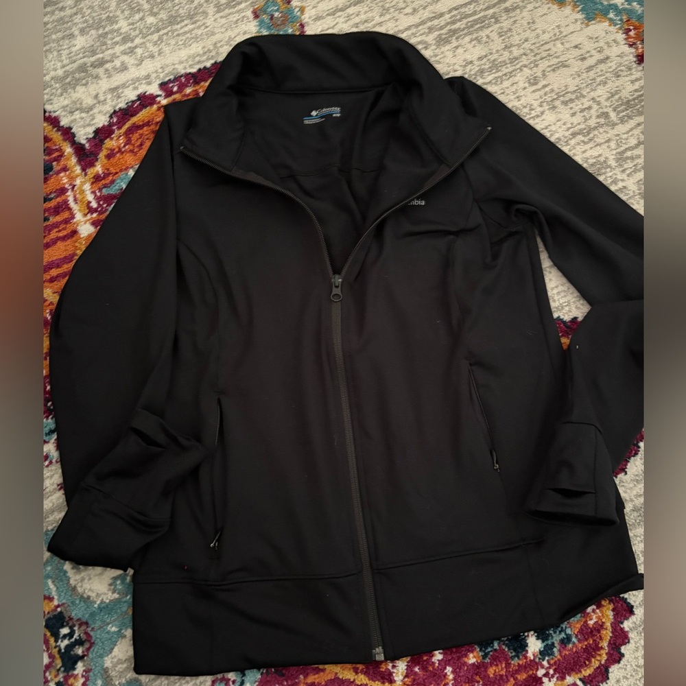 Columbia Black Full-Zip Softshell Jacket